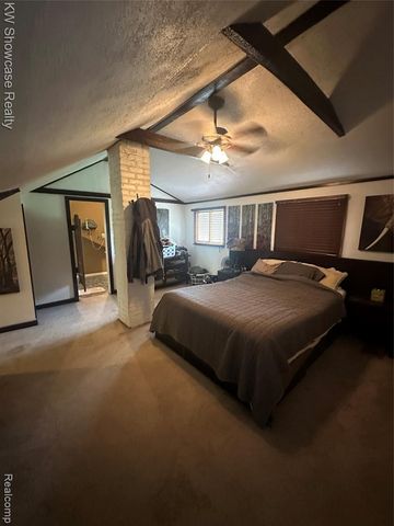 405 Shortridge Avenue, Rochester Hills, MI 48307