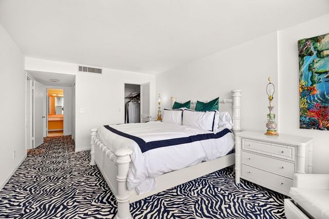 3589 S Ocean Boulevard 908, South Palm Beach, FL 33480