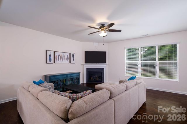 5415 Fenway Drive, Charlotte, NC 28273