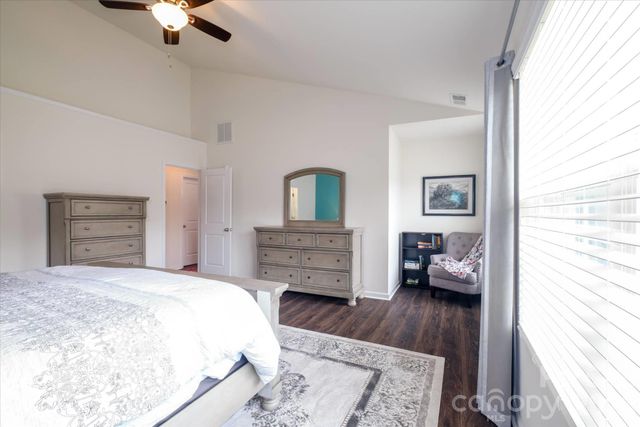 5415 Fenway Drive, Charlotte, NC 28273