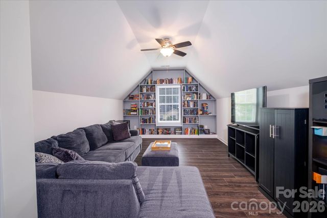 5415 Fenway Drive, Charlotte, NC 28273