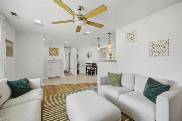 3961 W Colonial PW, Virginia Beach, VA 23452