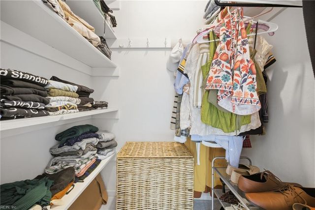 3961 W Colonial PW, Virginia Beach, VA 23452