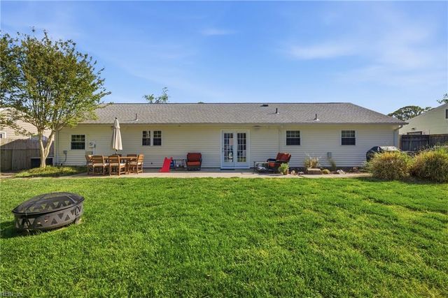 3961 W Colonial PW, Virginia Beach, VA 23452