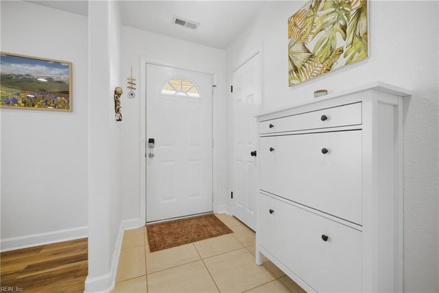 3961 W Colonial PW, Virginia Beach, VA 23452