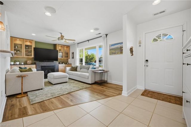 3961 W Colonial PW, Virginia Beach, VA 23452