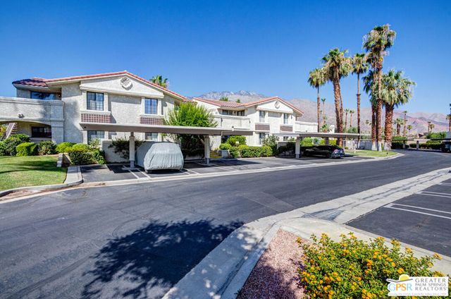 2001 E Camino Parocela Q120, Palm Springs, CA 92264