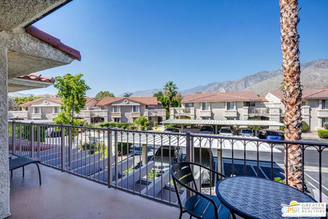 2001 E Camino Parocela Q120, Palm Springs, CA 92264