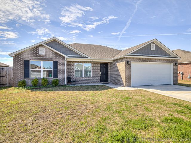 7520 E 157th Place S, Bixby, OK 74008