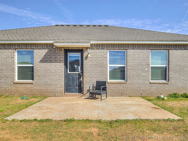 7520 E 157th Place S, Bixby, OK 74008