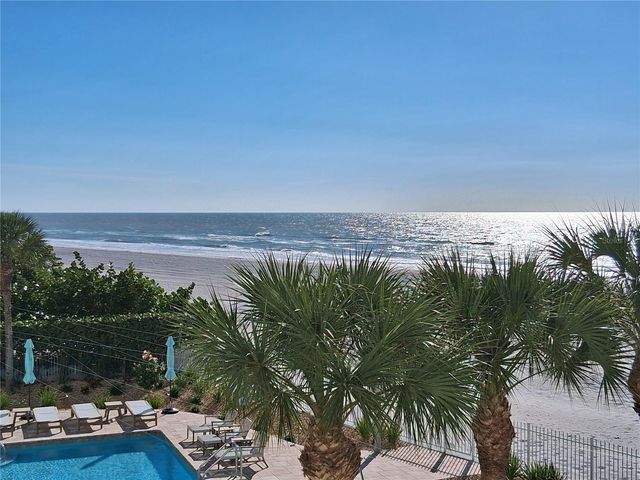 19610 GULF BLVD 206, Indian Shores, FL 33785