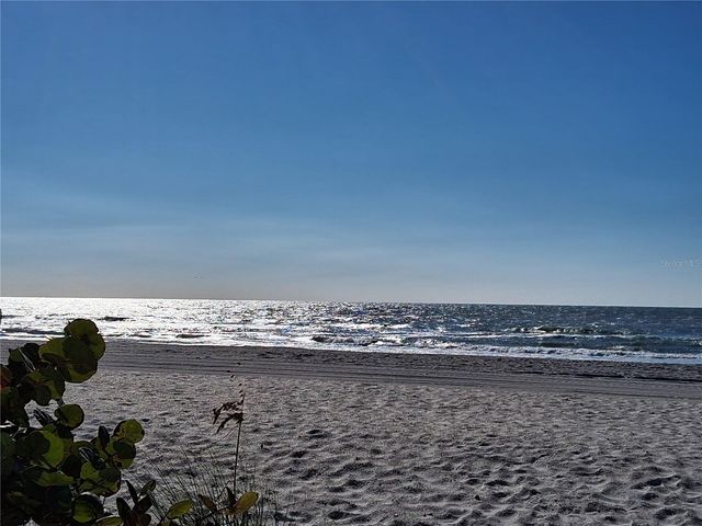 19610 GULF BLVD 206, Indian Shores, FL 33785