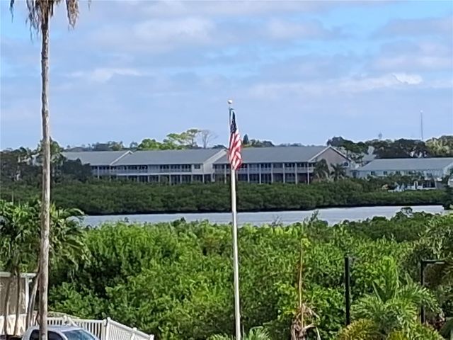 19610 GULF BLVD 206, Indian Shores, FL 33785