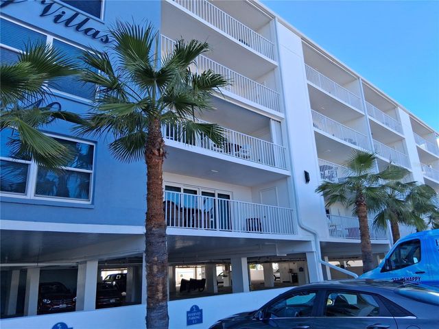 19610 GULF BLVD 206, Indian Shores, FL 33785