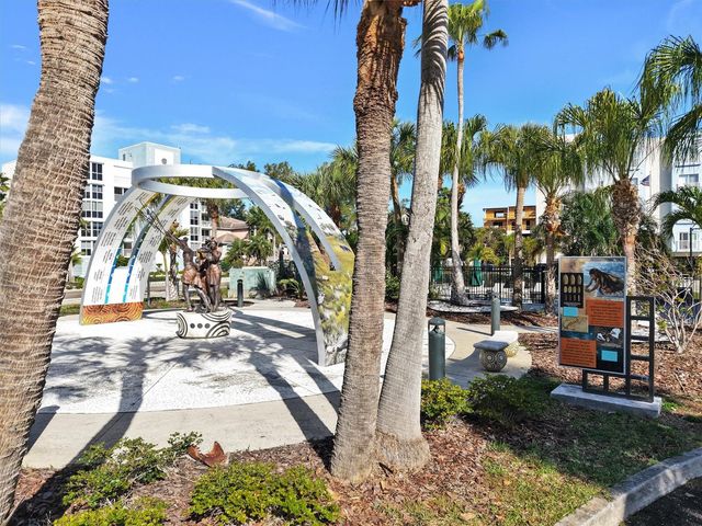 19610 GULF BLVD 206, Indian Shores, FL 33785