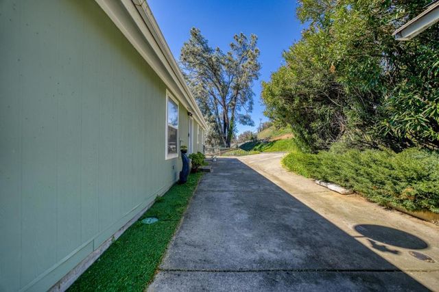 4315 Lakeshore Boulevard, Nice, CA 95464