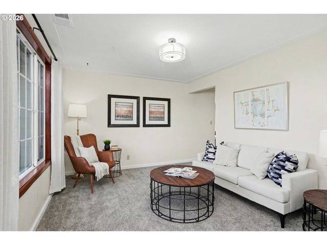 1392 62ND Ave Se, Salem, OR 97317