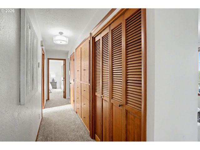 1392 62ND Ave Se, Salem, OR 97317