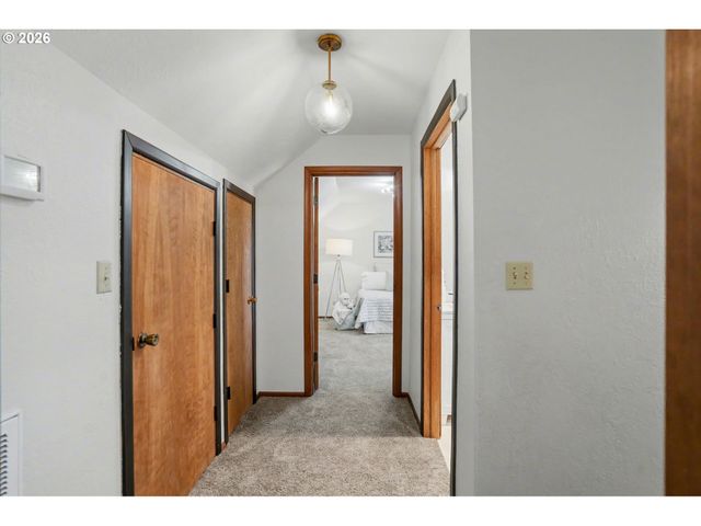 1392 62ND Ave Se, Salem, OR 97317