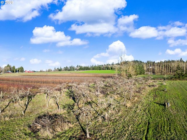 1392 62ND Ave Se, Salem, OR 97317