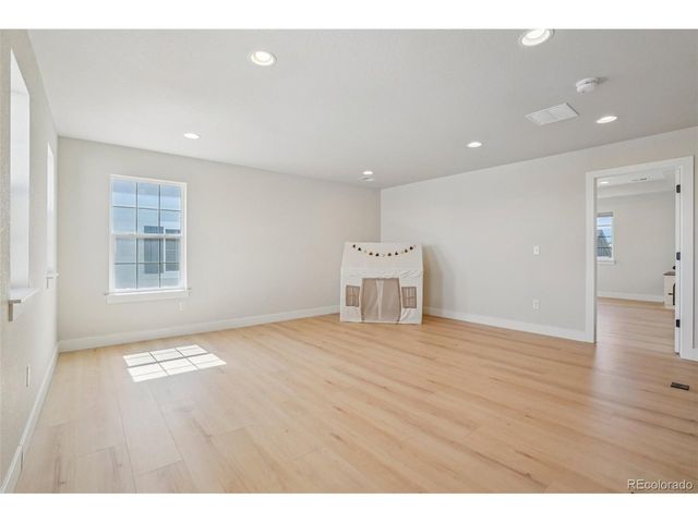 7319 S Yantley Way, Aurora, CO 80016