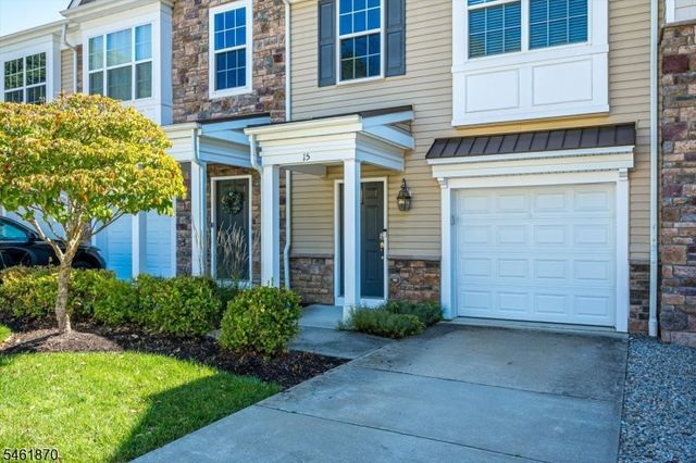 15 Bahr Cir, Verona Twp., NJ 07044