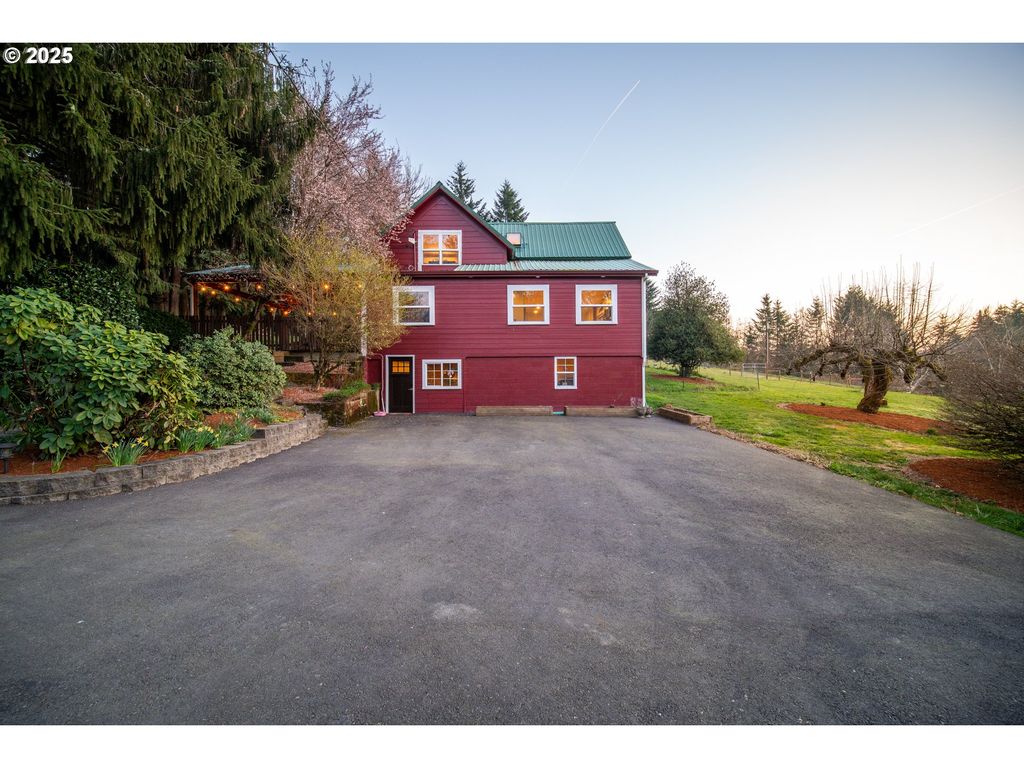 13505 Ne GRANTHAM Rd, Amboy, WA 98601