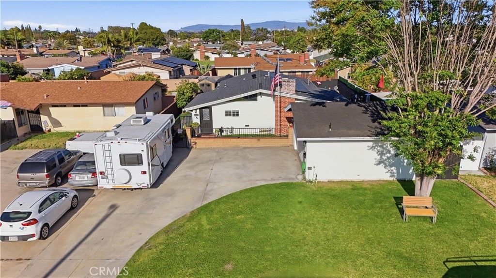 Image 4 of property listing at 10652 Thomas, Anaheim, CA 92804
