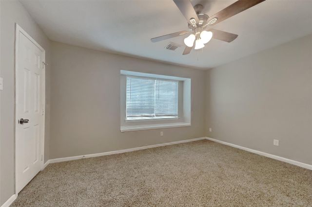 407 Douglas Fir Drive, Magnolia, TX 77354