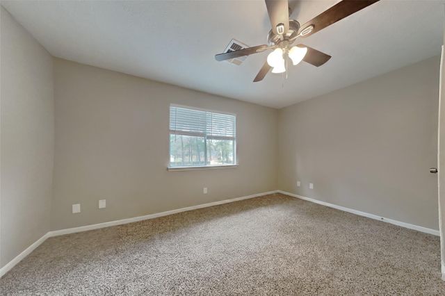 407 Douglas Fir Drive, Magnolia, TX 77354