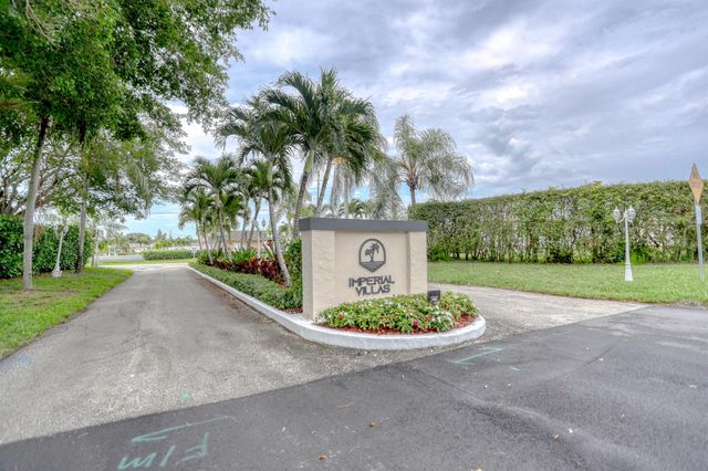 2704 Knight Lane, Delray Beach, FL 33445