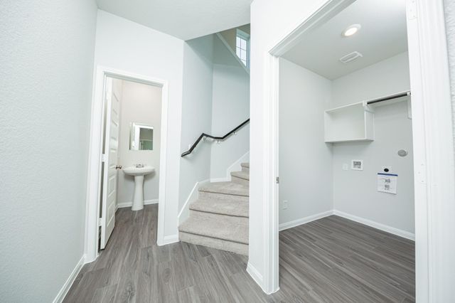 2524 Hawks Eye Drive, Conroe, TX 77301