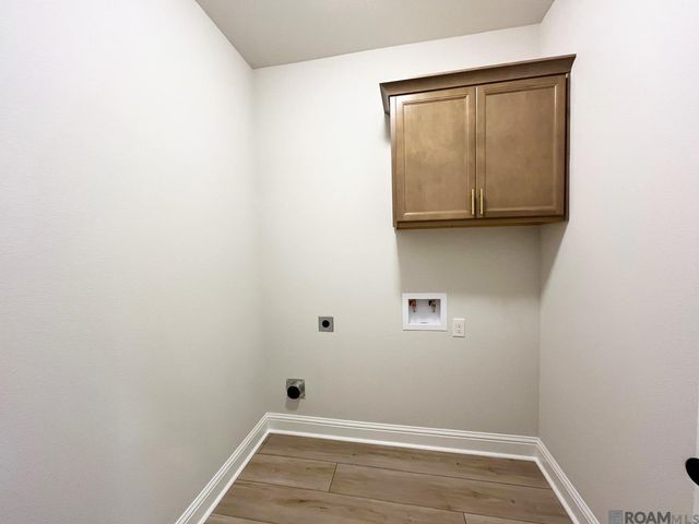 1599 Old Tucson Ave, Zachary, LA 70791