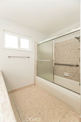 1572 W Millbrae, Fresno, CA 93711