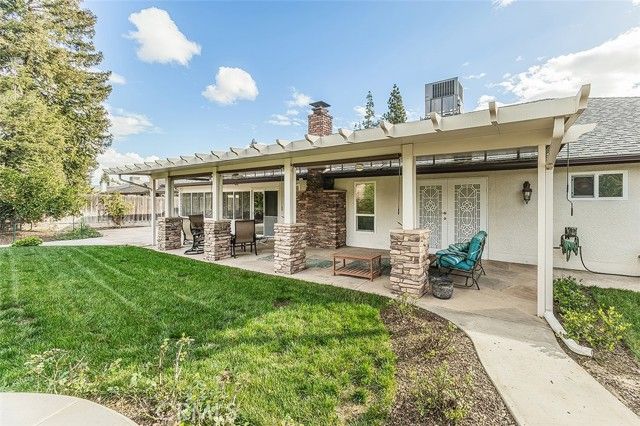 1572 W Millbrae, Fresno, CA 93711