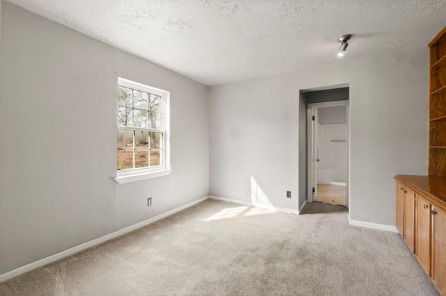 2292 Rolling Hills Road, Conroe, TX 77303