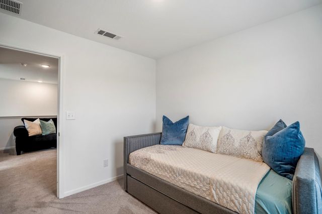 10477 Pineland Drive, Willis, TX 77378