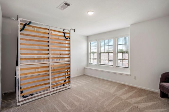 10477 Pineland Drive, Willis, TX 77378