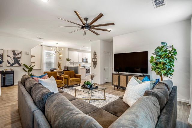 10477 Pineland Drive, Willis, TX 77378