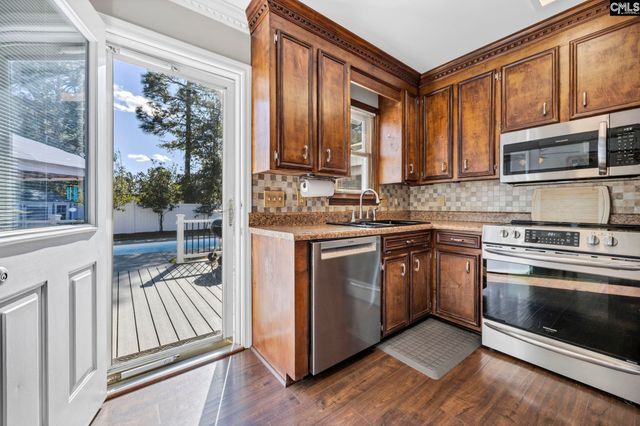 137 Courtney Oak Drive, West Columbia, SC 29170