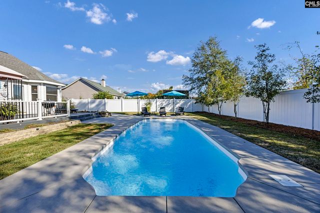 137 Courtney Oak Drive, West Columbia, SC 29170