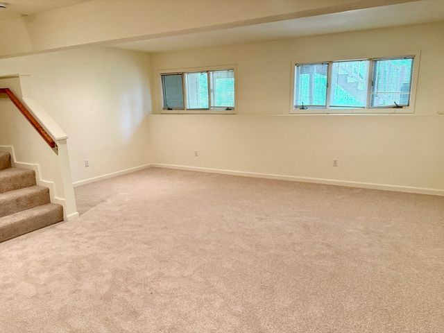 6 Lilac Court 6, Hopkinton, MA 01748