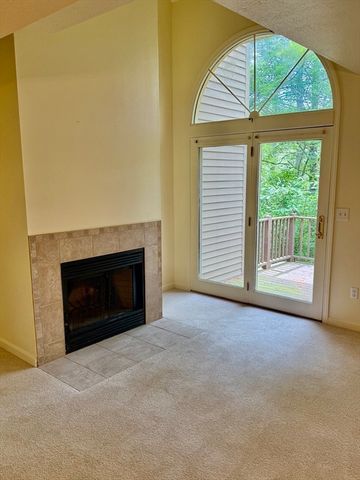 6 Lilac Court 6, Hopkinton, MA 01748