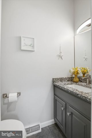 725 OXFORD RD, Lancaster, PA 17601