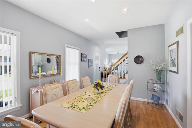 725 OXFORD RD, Lancaster, PA 17601