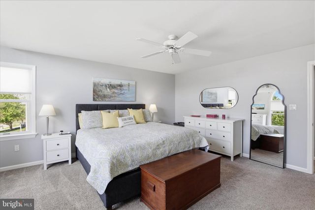725 OXFORD RD, Lancaster, PA 17601