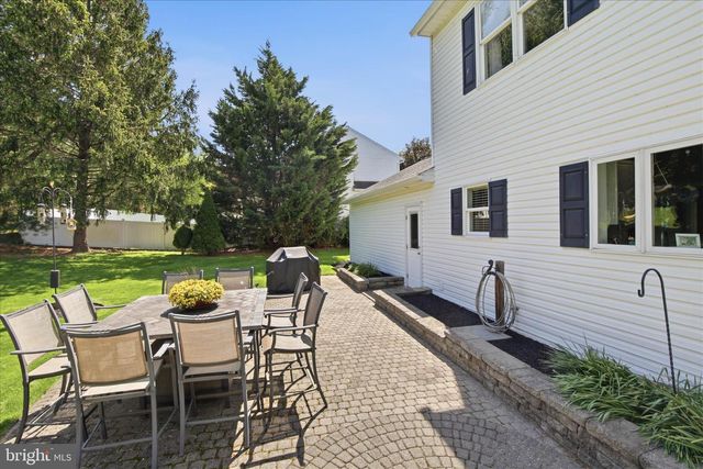 725 OXFORD RD, Lancaster, PA 17601