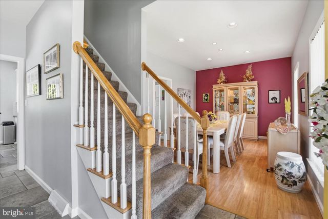 725 OXFORD RD, Lancaster, PA 17601