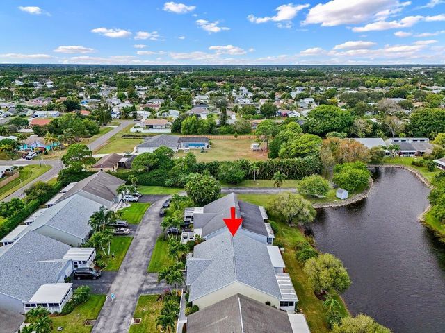 2611 SE Tropical East Circle, Port St Lucie, FL 34952