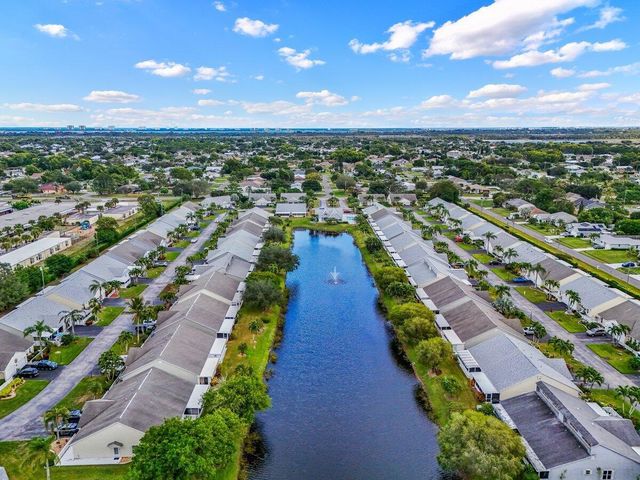 2611 SE Tropical East Circle, Port St Lucie, FL 34952